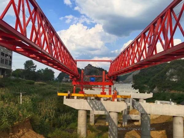 50米架橋機(jī)的操作培訓(xùn)有哪些要點(diǎn)？